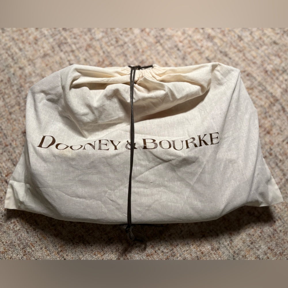 ❤️💚🤎Dooney & Bourke Florentine Leather Bag🤎💚❤️ - Picture 12 of 13